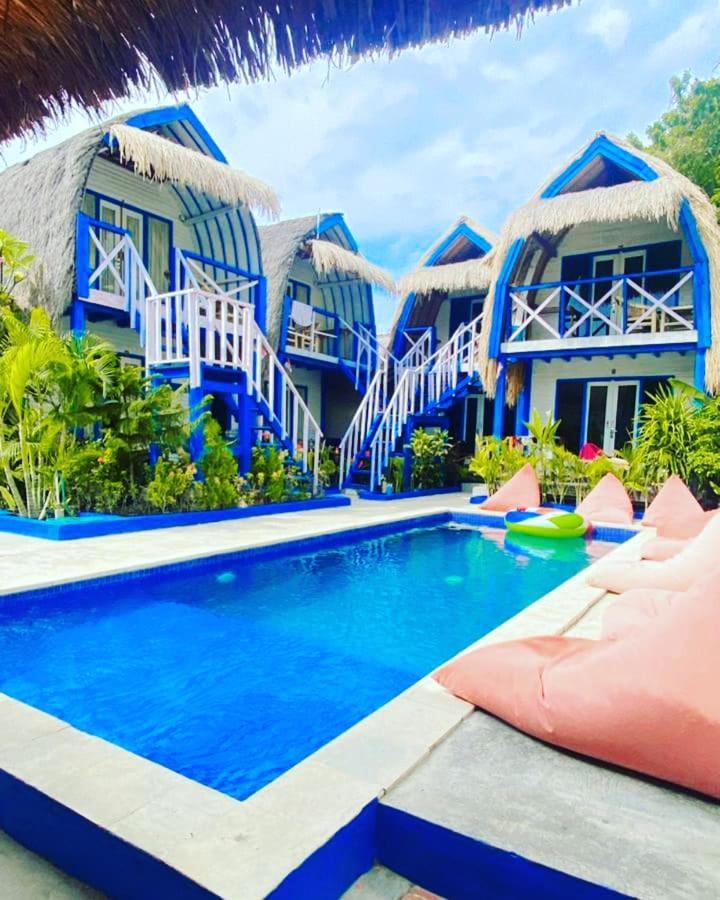Tropical House Bungalows Gili Trawangan Exterior photo